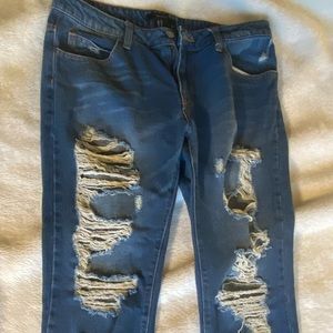 Forever21 Ripped Mom Jeans - Size 26